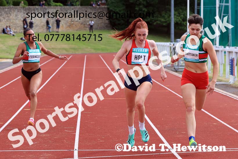 Womens Heptathlon 200 metres, 2024 EAP International Combined events, Hewcham, Northumberland.  Photo: David T. Hewitson/Sports for All Pics